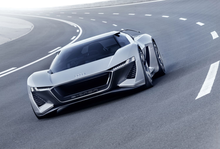 Audi PB18 e-tron concept car